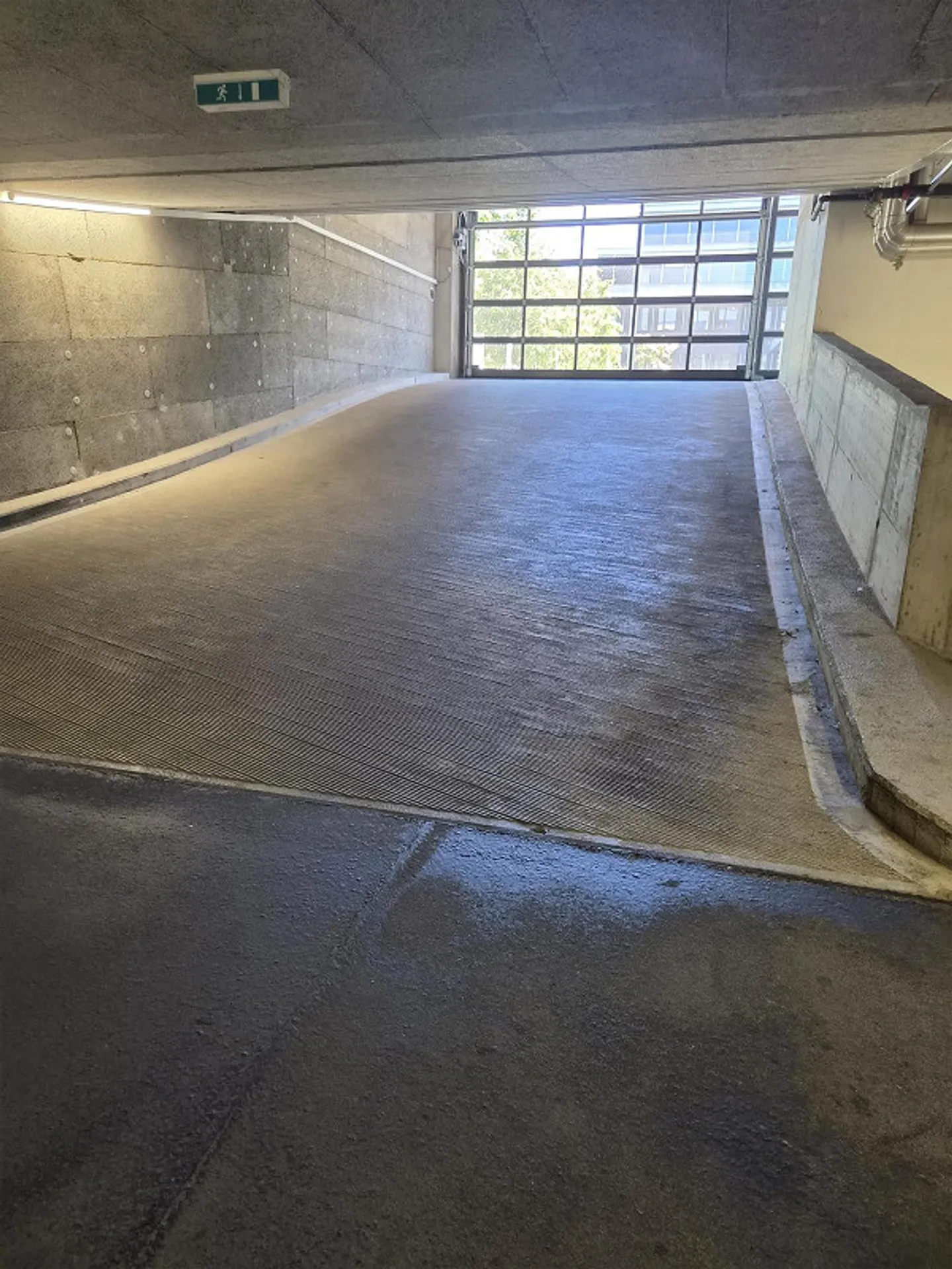 Garagenparkplatz Nahe dem See - Foto 4 von 5