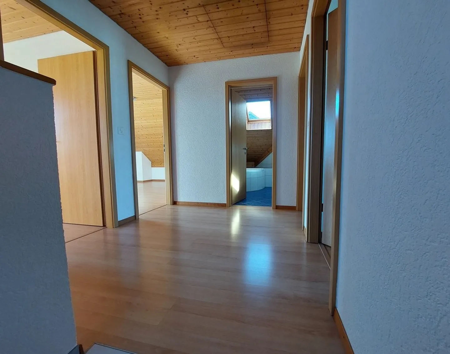 Single-family villa with 5.5 rooms - Photo 7 of 12