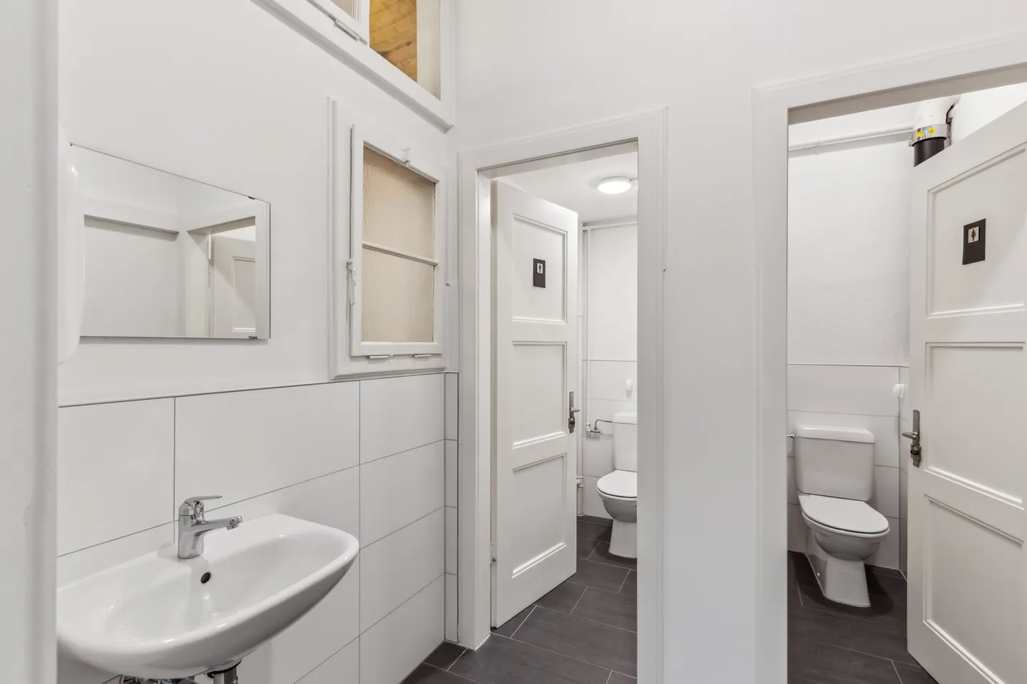 Your new business domicile - Photo 12 of 13