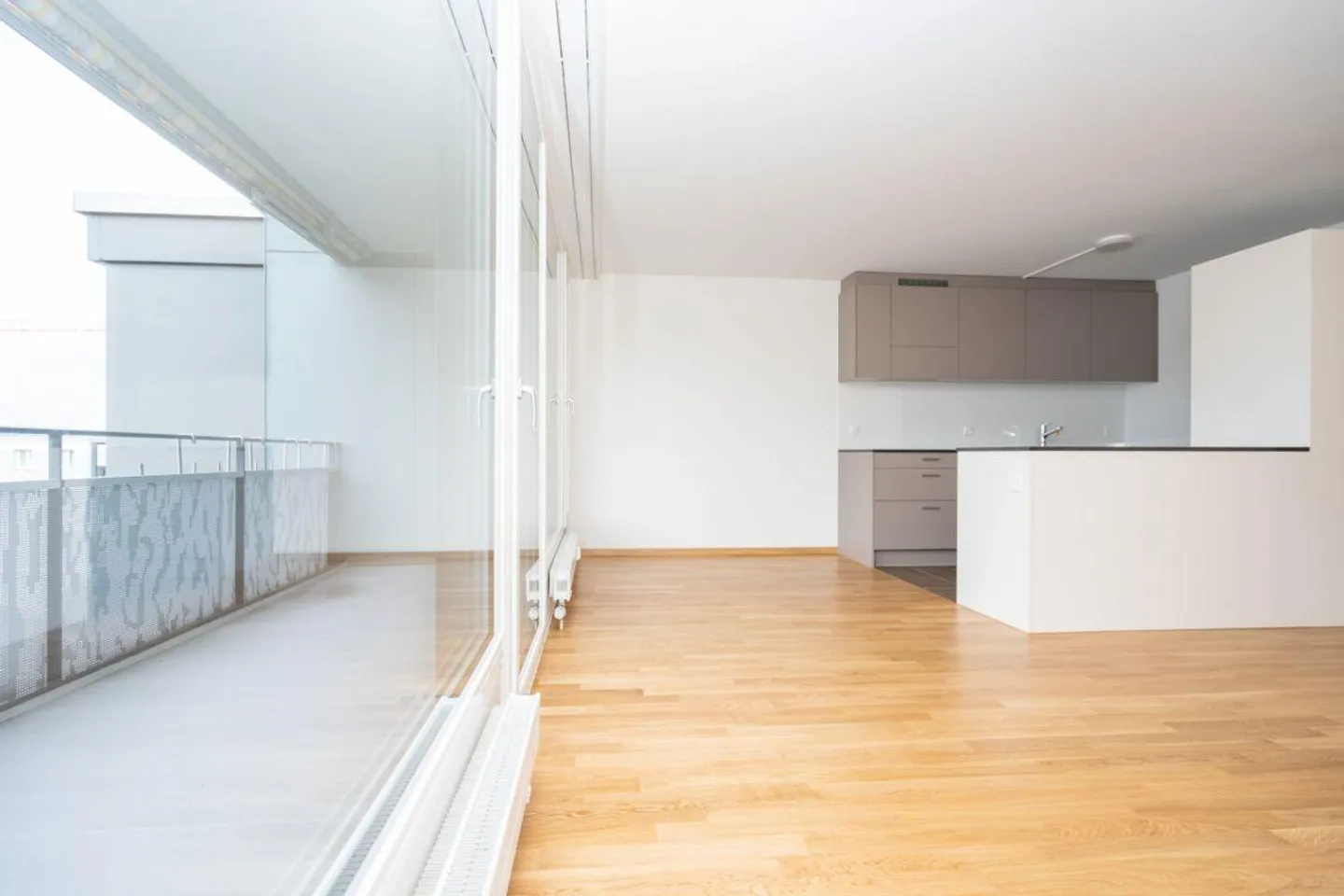 Sanierte 3.5 Zimmerwohnung - Foto 3 von 11