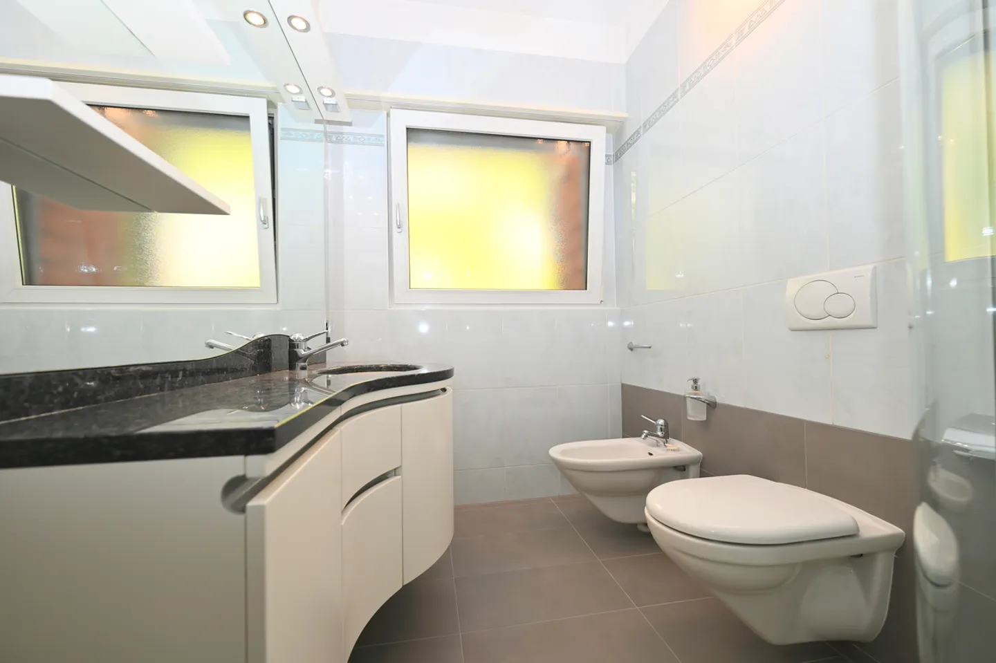 Maison de Vacances - Appartement avec Vue Imprenable sur le Lac de Lugano - Photo 19 sur 19