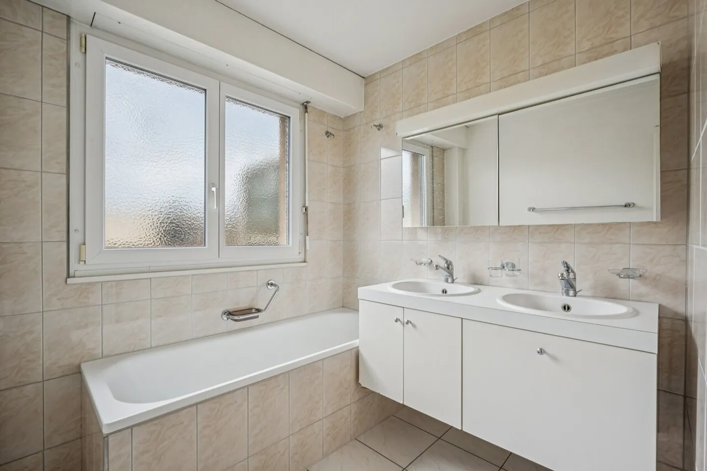 Charmant Appartement Attique - Photo 5 sur 6