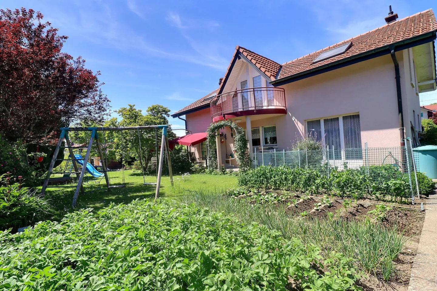 Charmante villa familiale avec jardin - Photo 1 sur 13