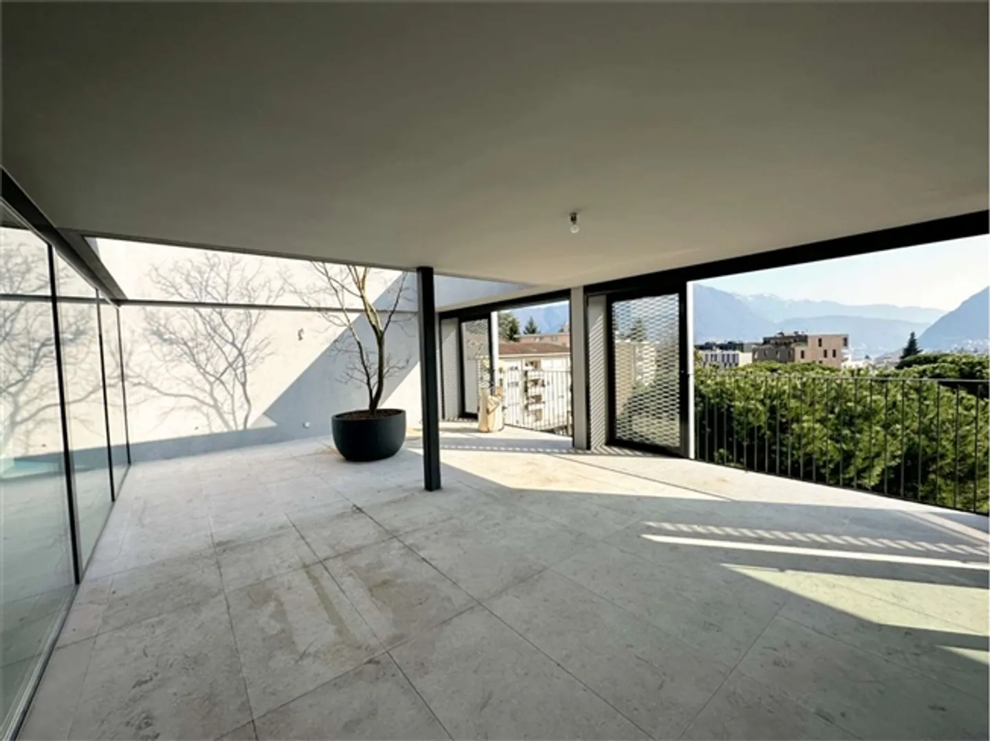 Beautiful Panorama Penthouse with Terrace - Photo 1 of 14