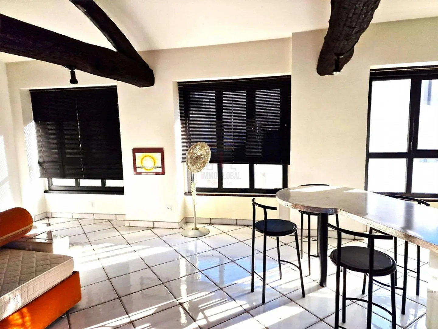 Furnished Studio Apartment Castel San Pietro - Photo 2 of 7