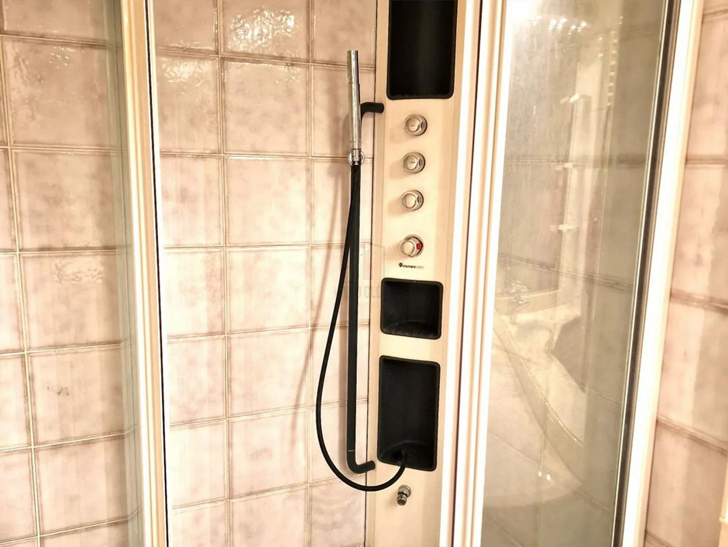 Furnished Studio Apartment Castel San Pietro - Photo 4 of 7