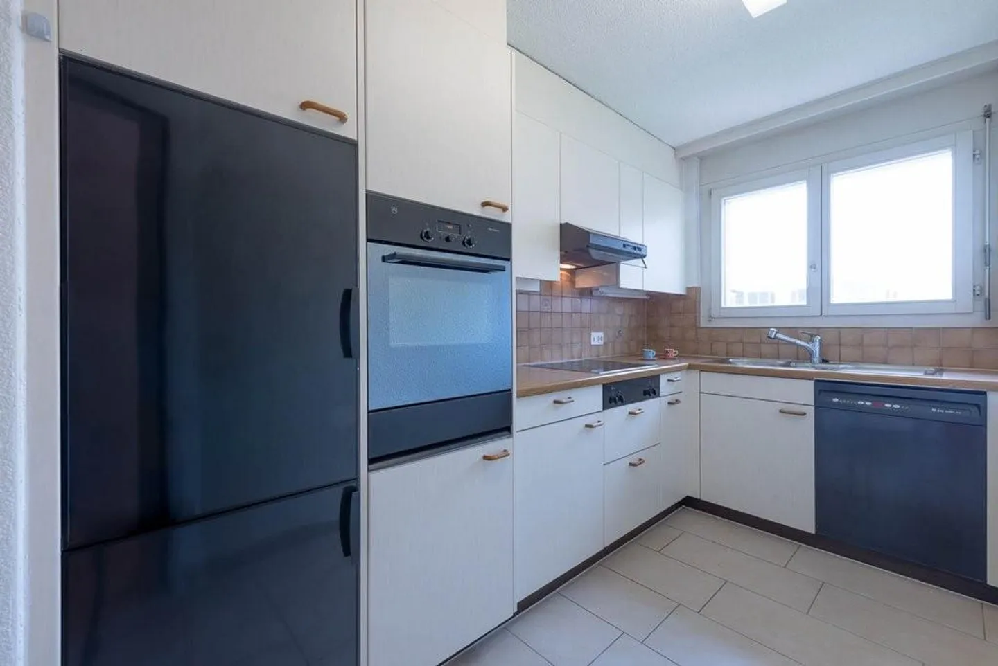 Moderne 4.5-Zimmerwohnung - Foto 6 von 9