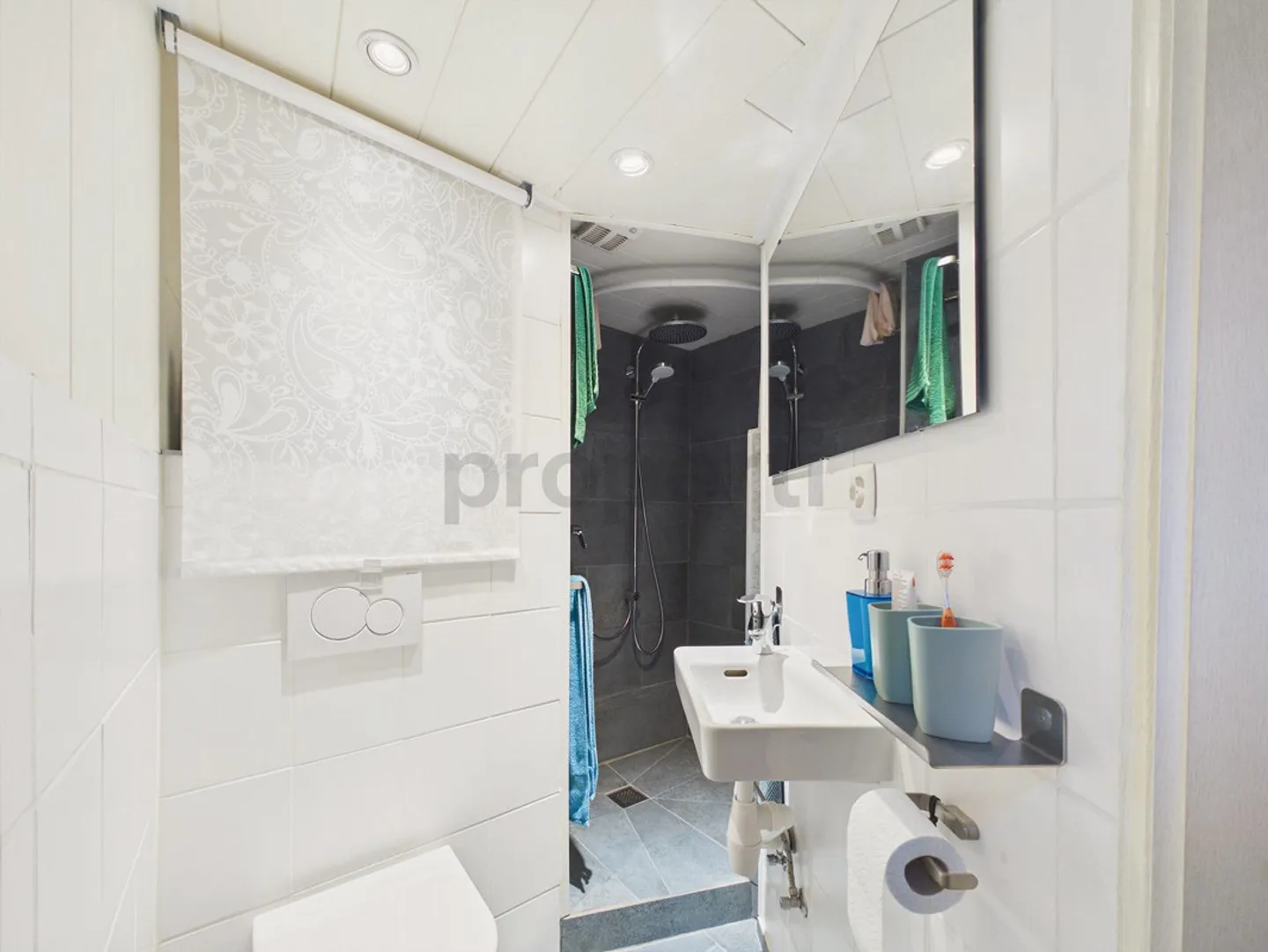 Casa elegantemente ristrutturata nel cuore di Aubonne - Foto 9 di 13