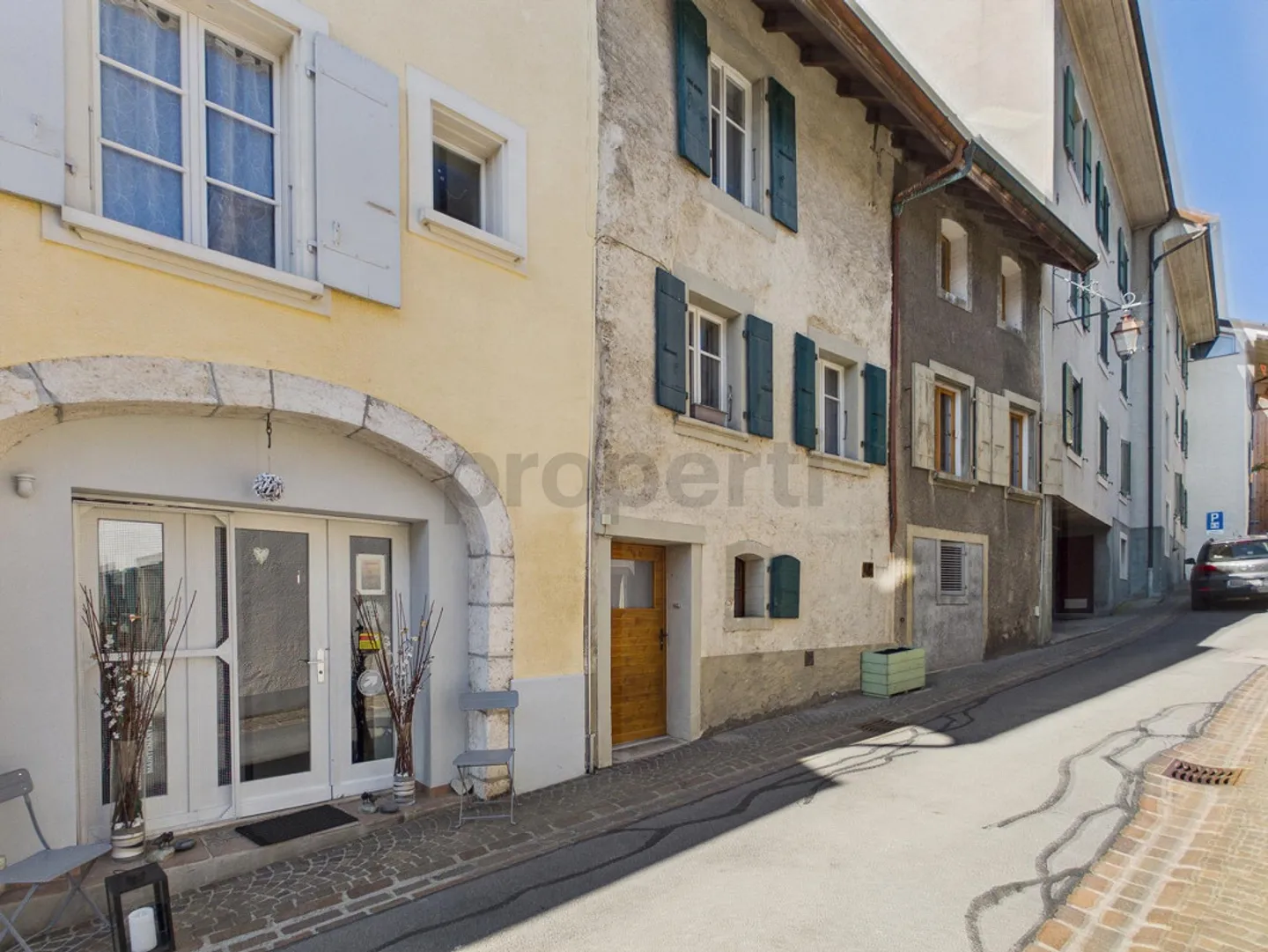 Casa elegantemente ristrutturata nel cuore di Aubonne - Foto 12 di 13