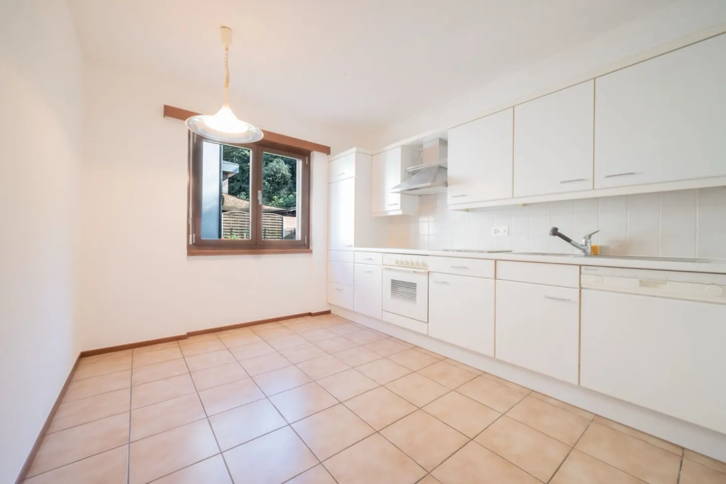 Casa con Giardino, Ideale per Famiglie - Foto 4 di 14