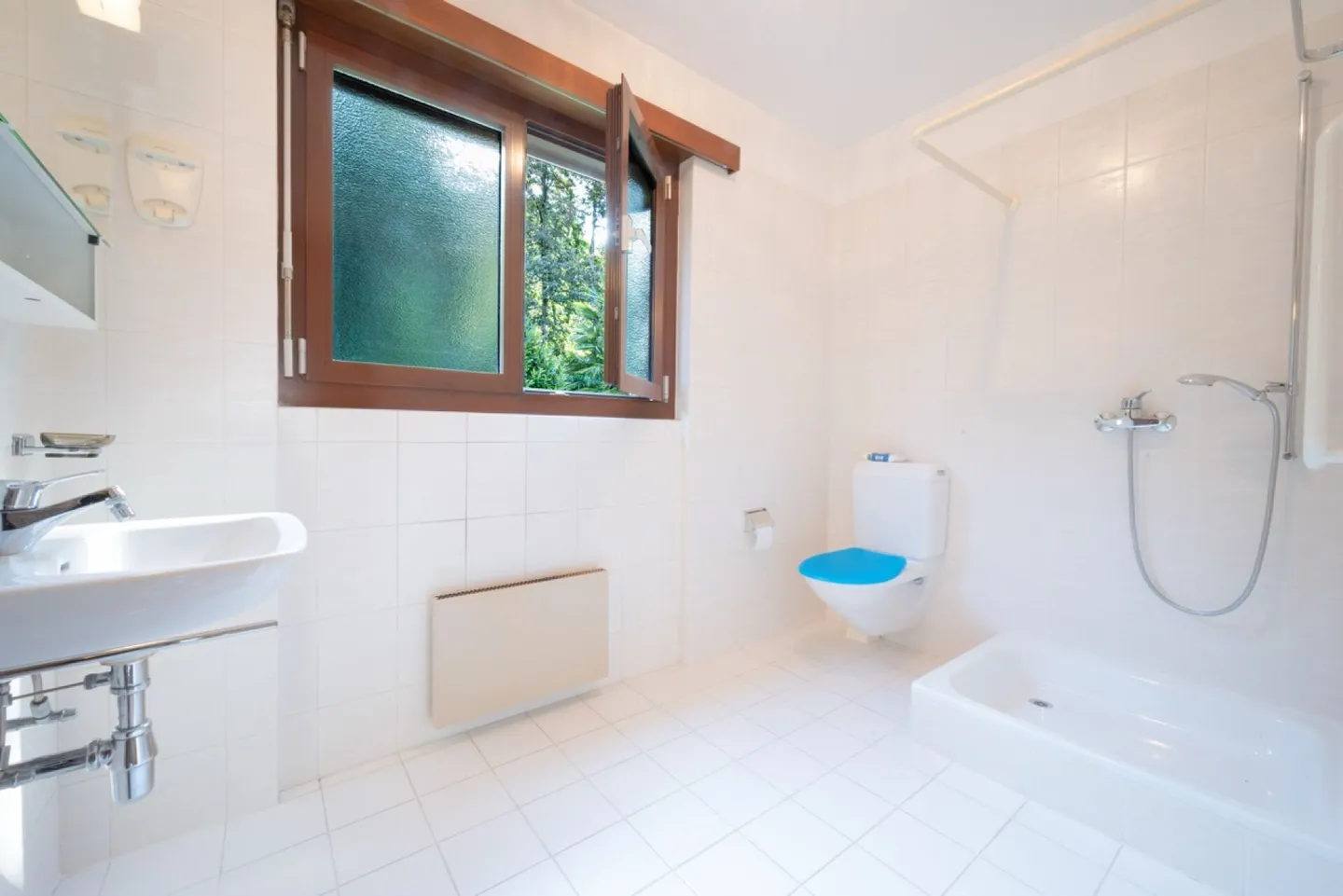 Casa con Giardino, Ideale per Famiglie - Foto 10 di 14