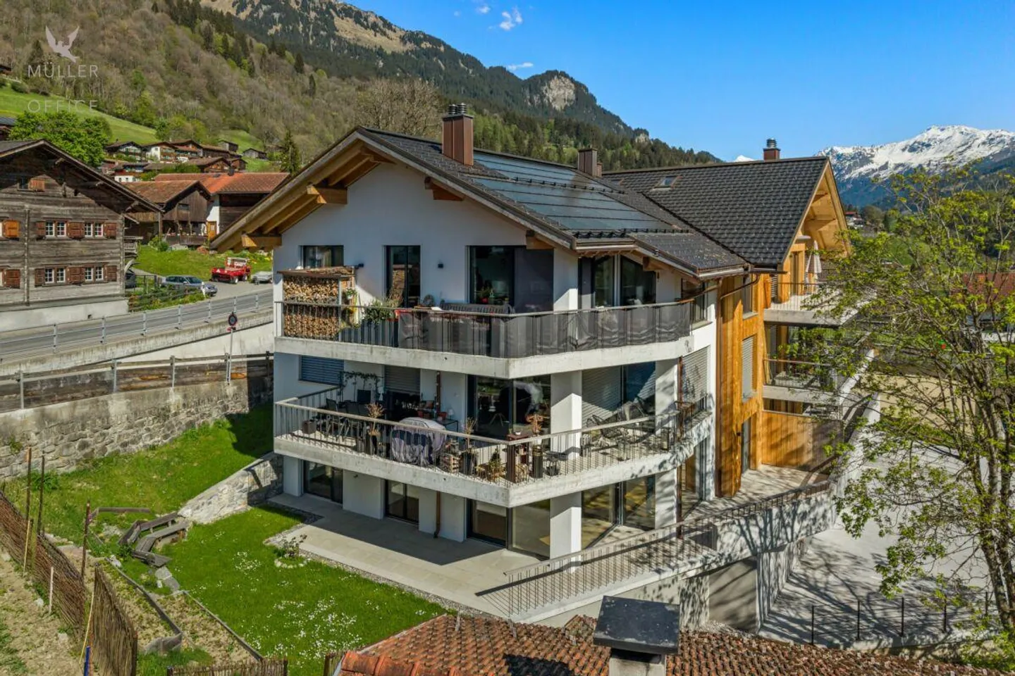 Exklusive 3 1/2 Zimmer-Dachwohnung (Erstwohnung) mit Wohnkomfort au... - Foto 2 di 14