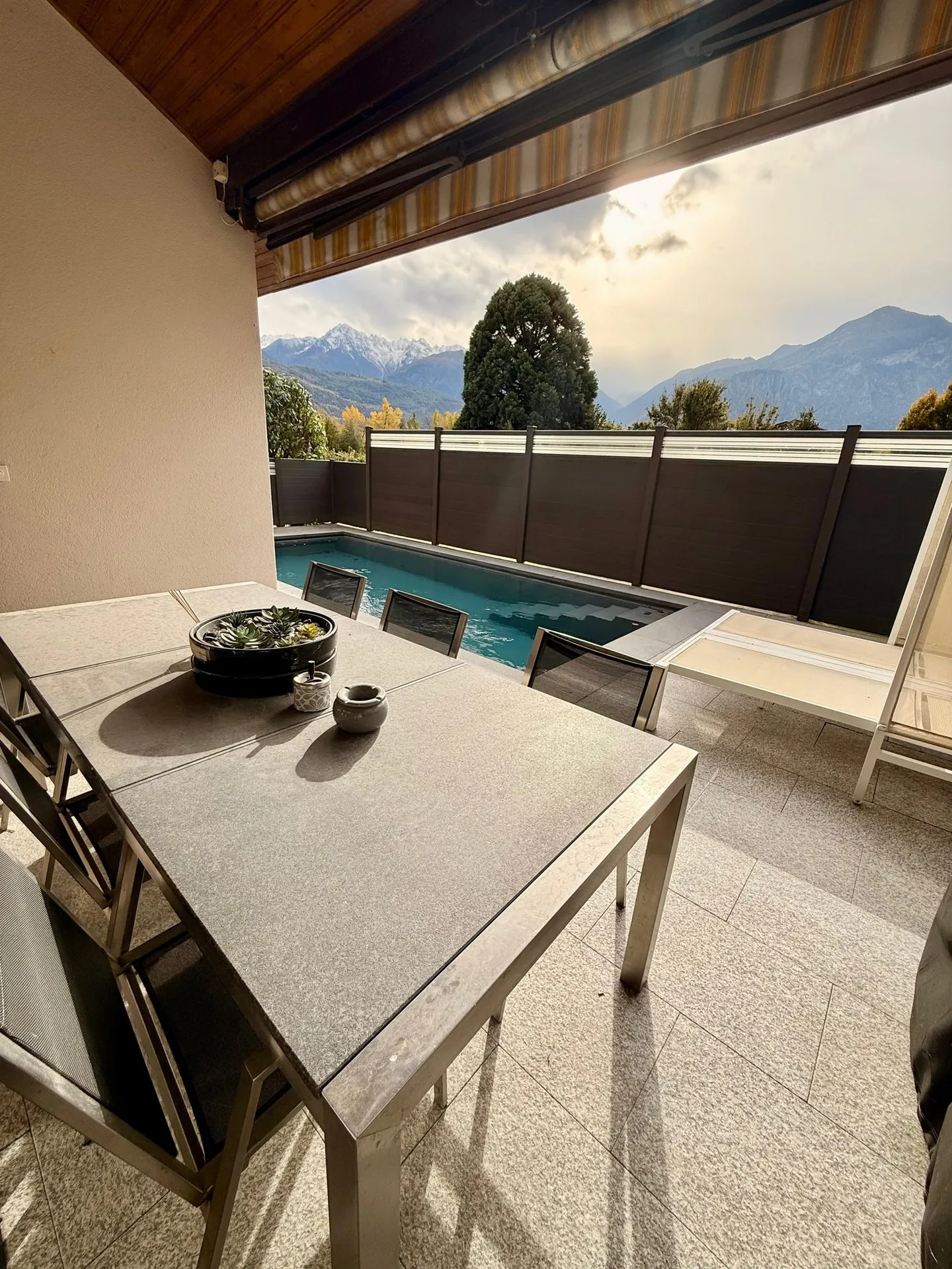 Großartige renovierte Villa mit Grundstück in FULLY - Foto 9 von 25