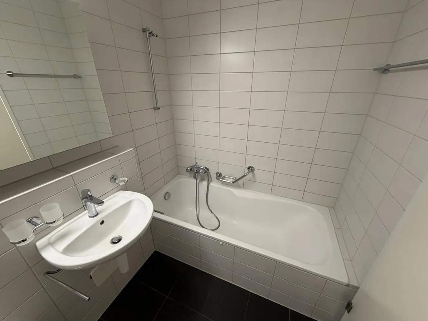 Bright and quiet 3.5-room apartment with balcony - Photo 7 of 8