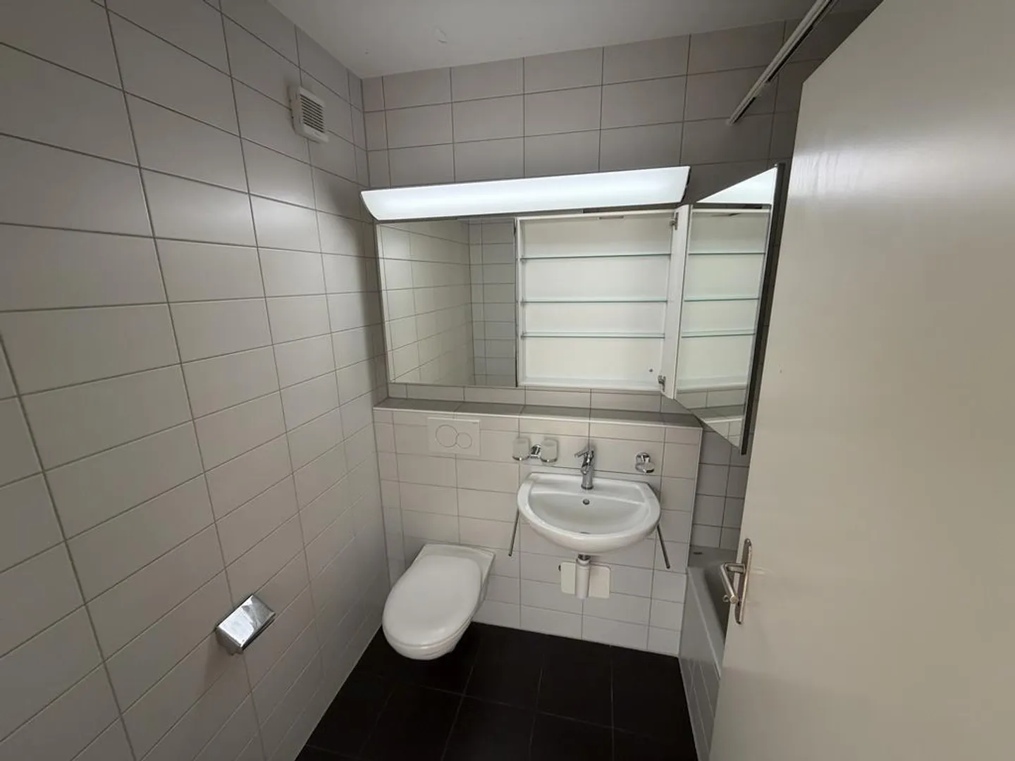 Bright and quiet 3.5-room apartment with balcony - Photo 6 of 8