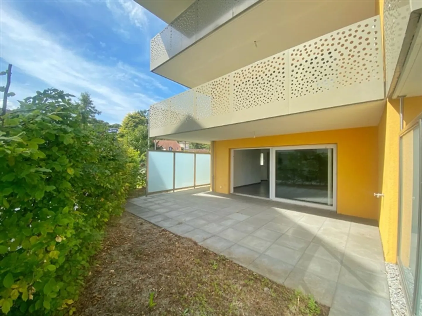 IMMEDIATELY AVAILABLE, RECENTLY WITH GARDEN - Photo 7 of 12