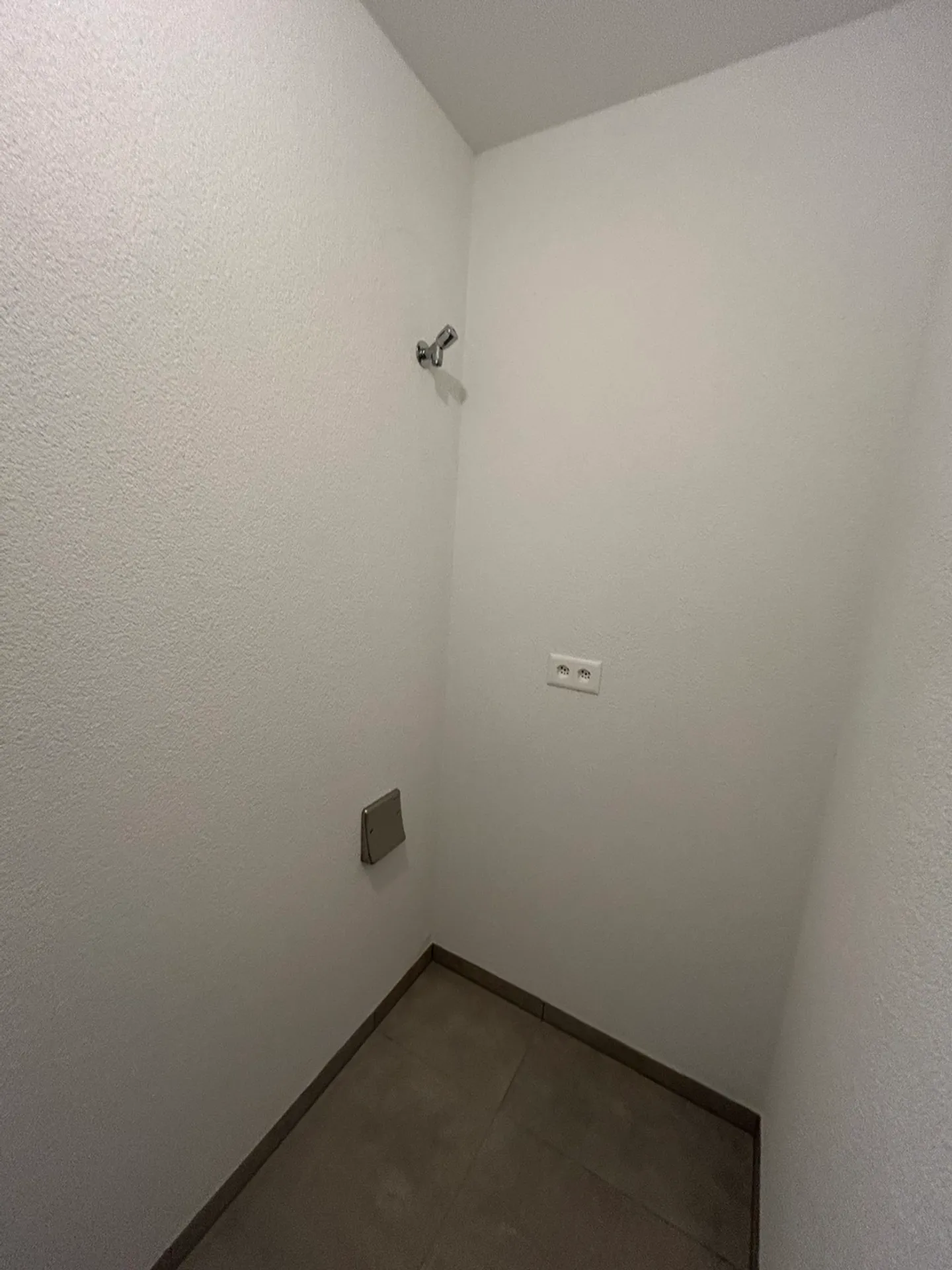 Nuovo appartamento di 4,5 stanze con giardino in una zona tranquilla - Foto 5 di 5