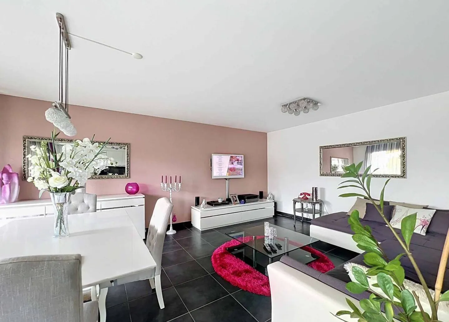 Charmant Appartement 4,5 pièces - Photo 2 sur 6