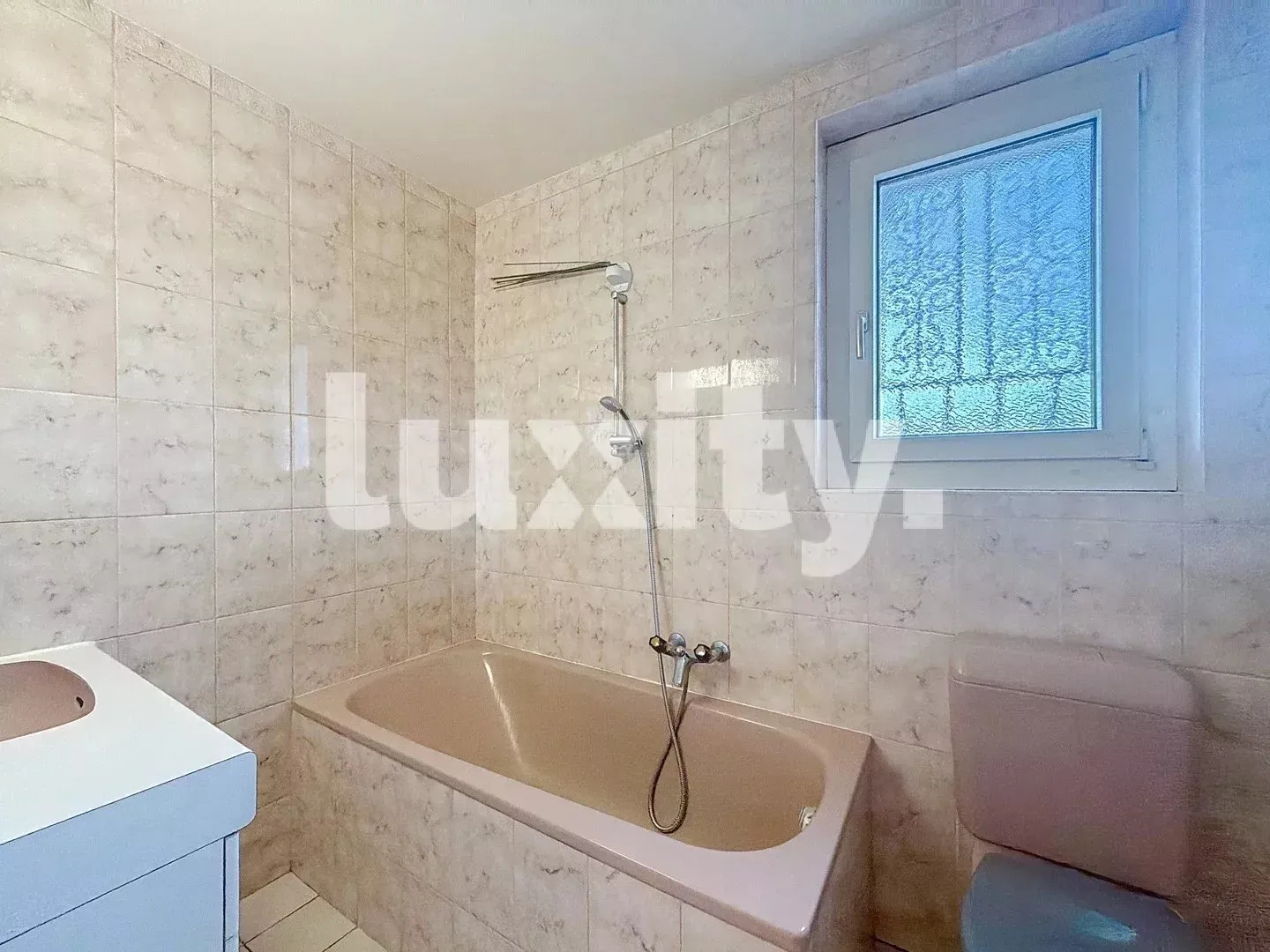 Bright Apartment with Terrace and Garden ? Peaceful Environment ? Chavannes-de-Bogis - Photo 8 of 8