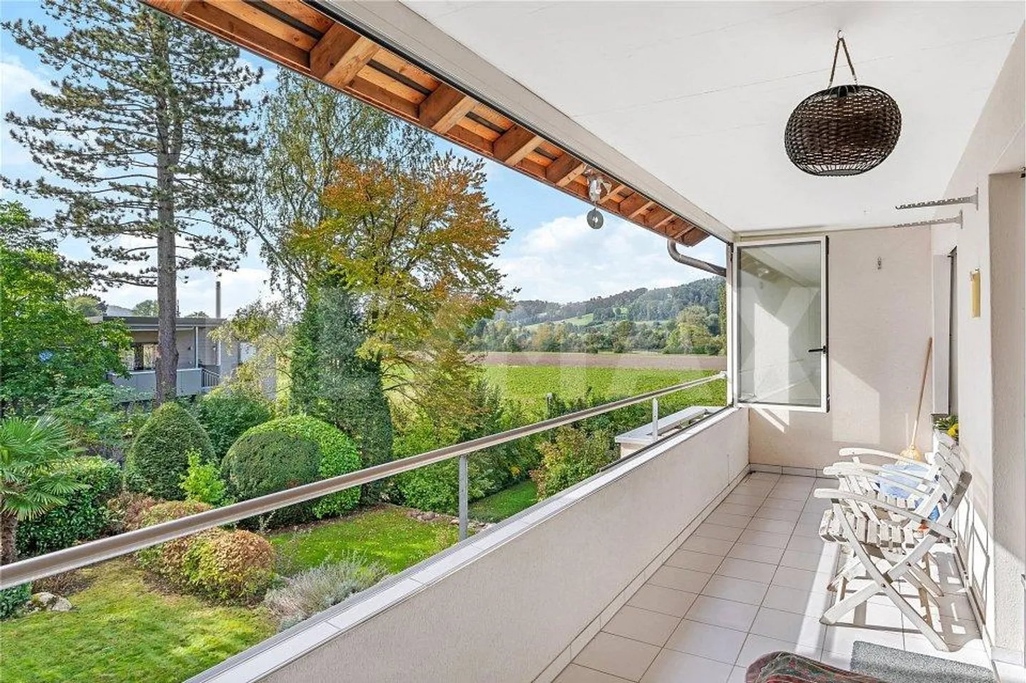 5½ Zimmer Mittelhaus mit Potential – Ihr neues Zuhause erwartet Sie - Foto 7 von 13