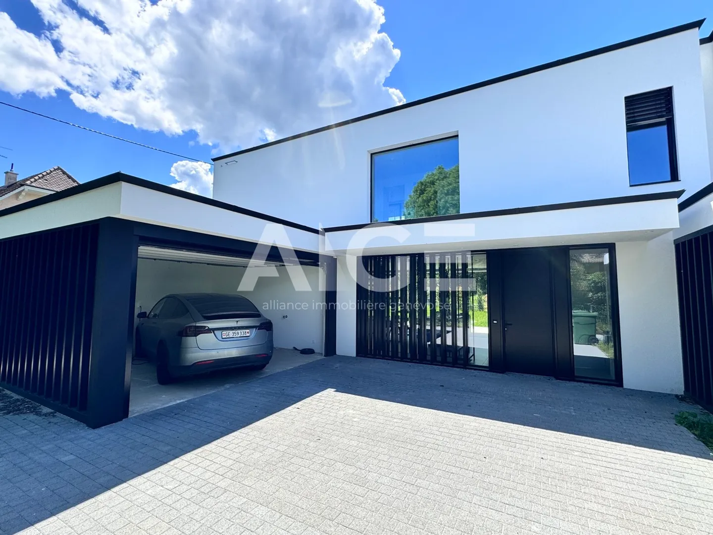 Villa Contemporanea con Piscina - Foto 4 di 4