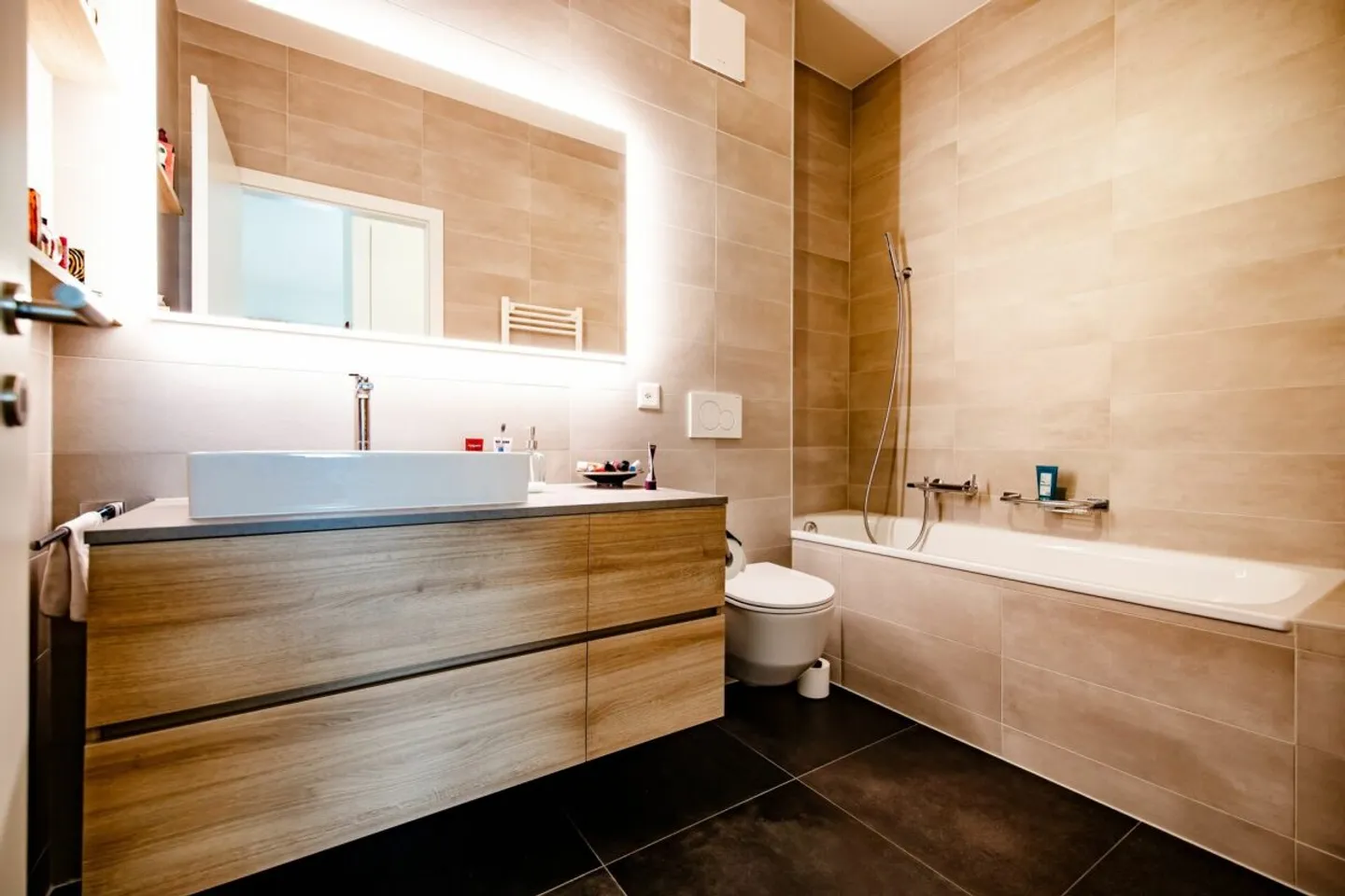 Luxuswohnung mit Seeblick - Foto 22 von 23