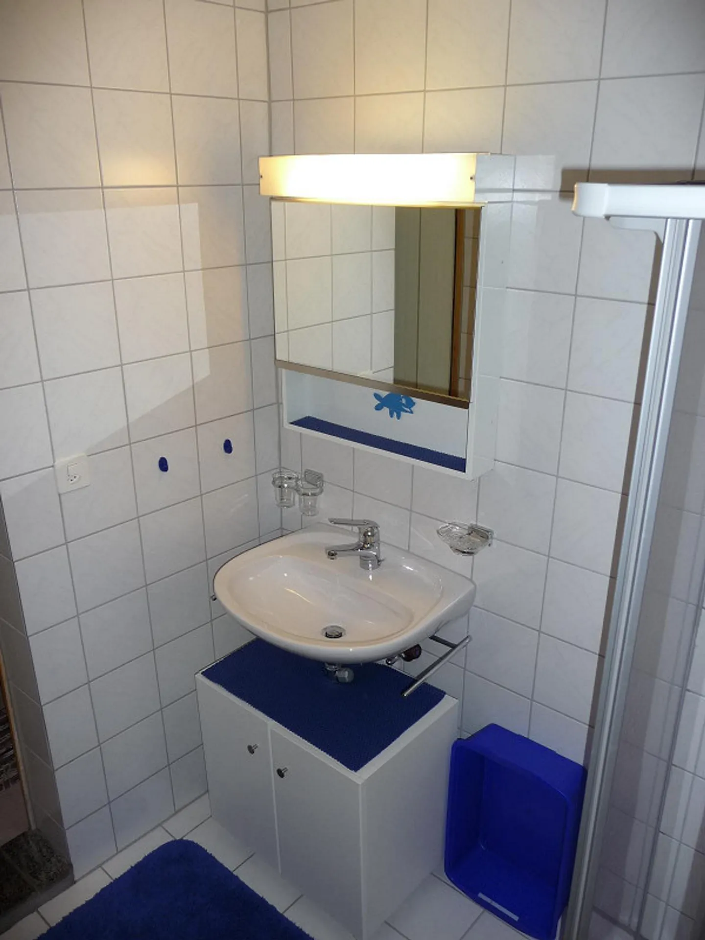 Belle appartement 1.5 pièces entièrement meublé, incluant 1 place de parking extérieur - Photo 6 sur 7