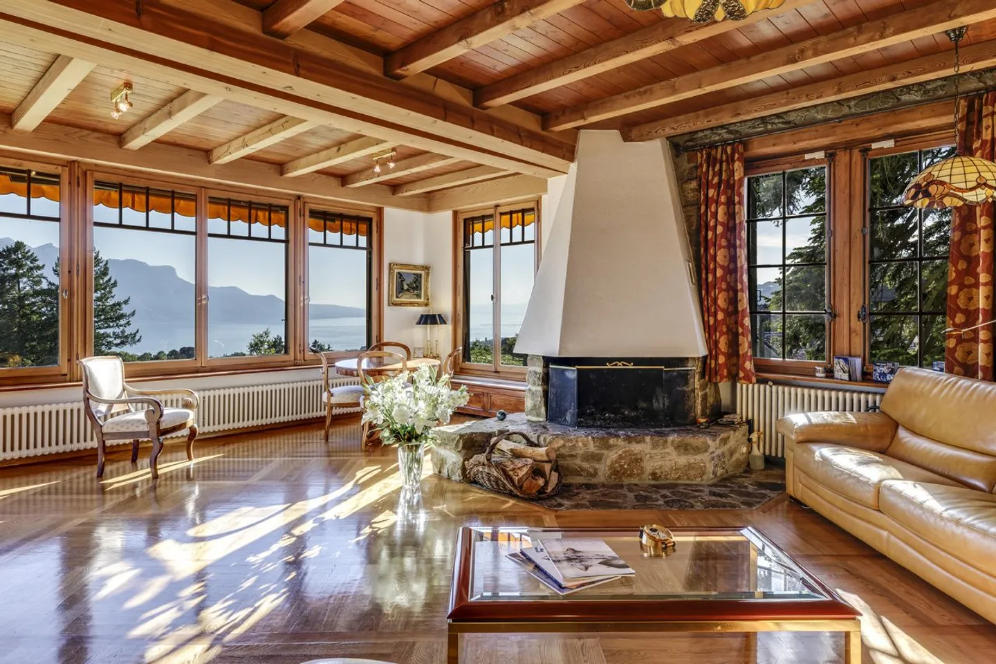 2 Immobilien, darunter ein luxuriöses Chalet mit Panoramablick - Foto 6 von 13