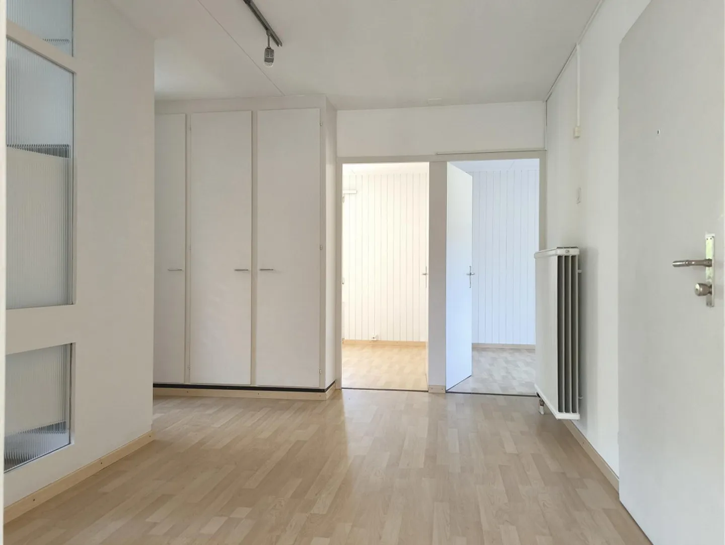 4.5-Zimmer-Wohnung mit Balkon an ruhiger Lage in Toffen - Foto 3 von 11