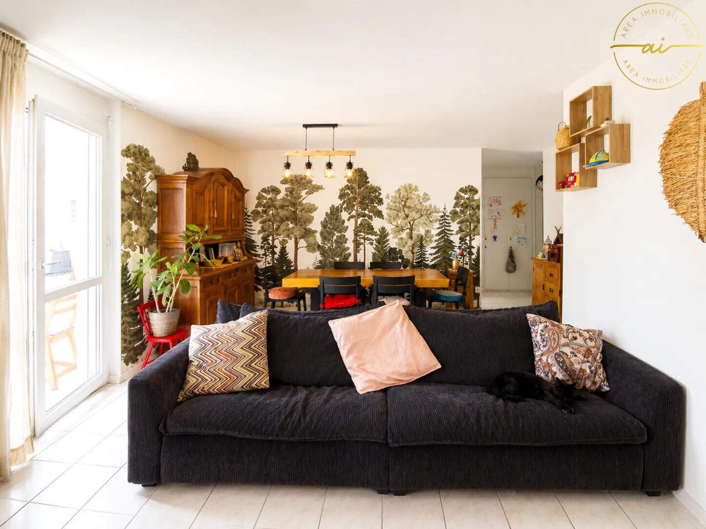 Appartamento spazioso con balcone - Foto 6 di 12