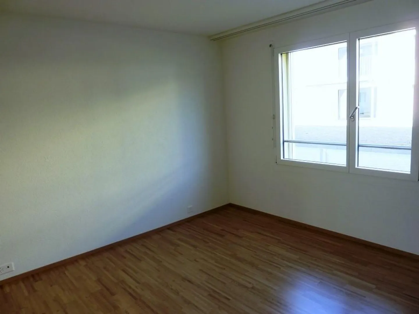Modern 3.5-room apartment - Photo 4 of 9