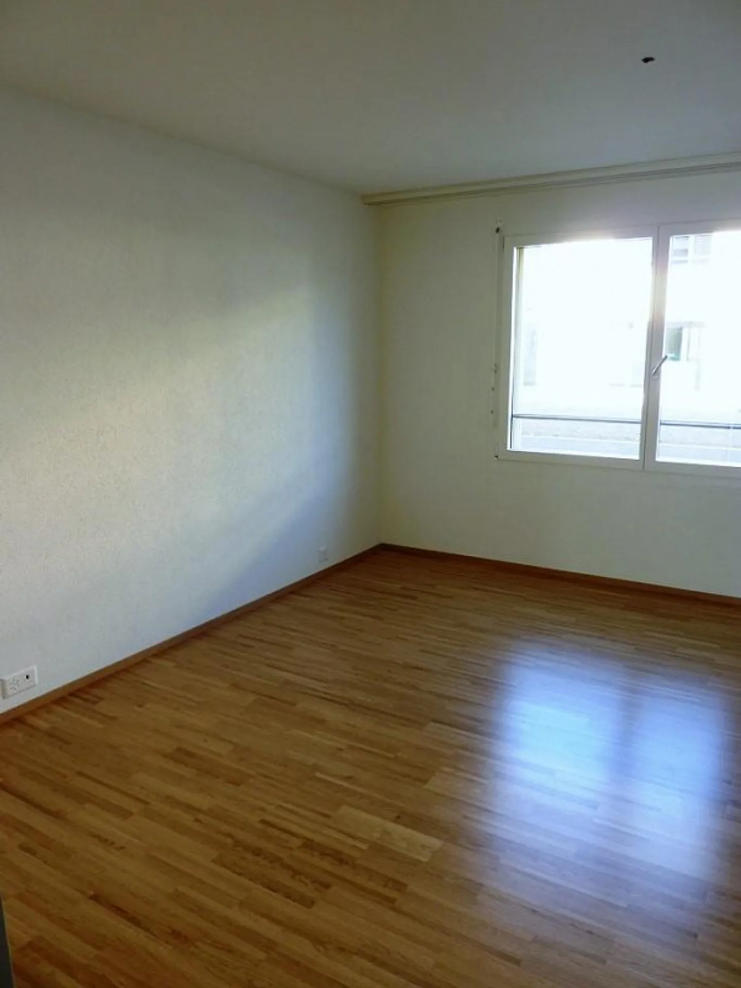 Modern 3.5-room apartment - Photo 5 of 9