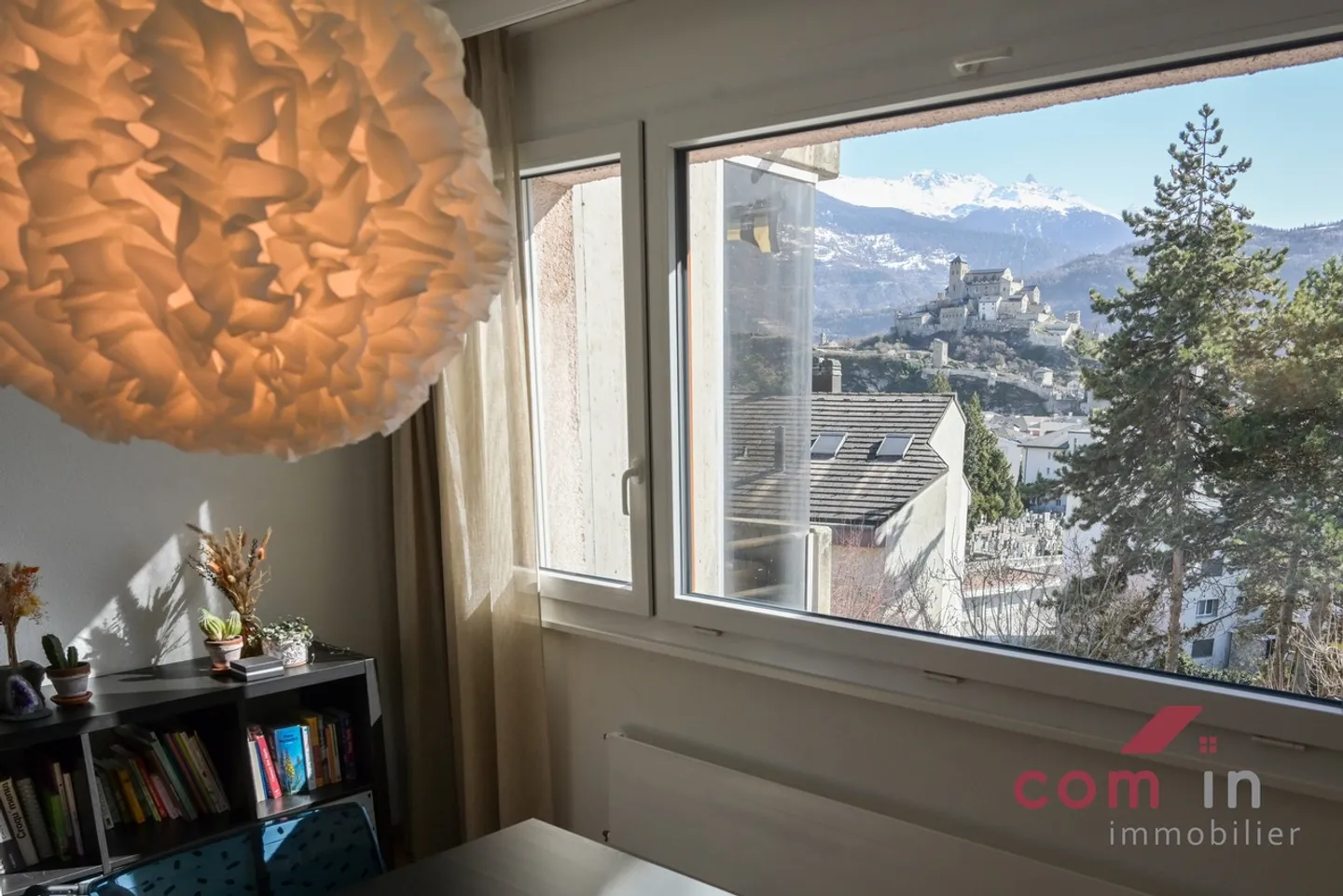 SION, 5 locali a 450 m. città vecchia
Vista libera e calma assoluta - Foto 18 di 19