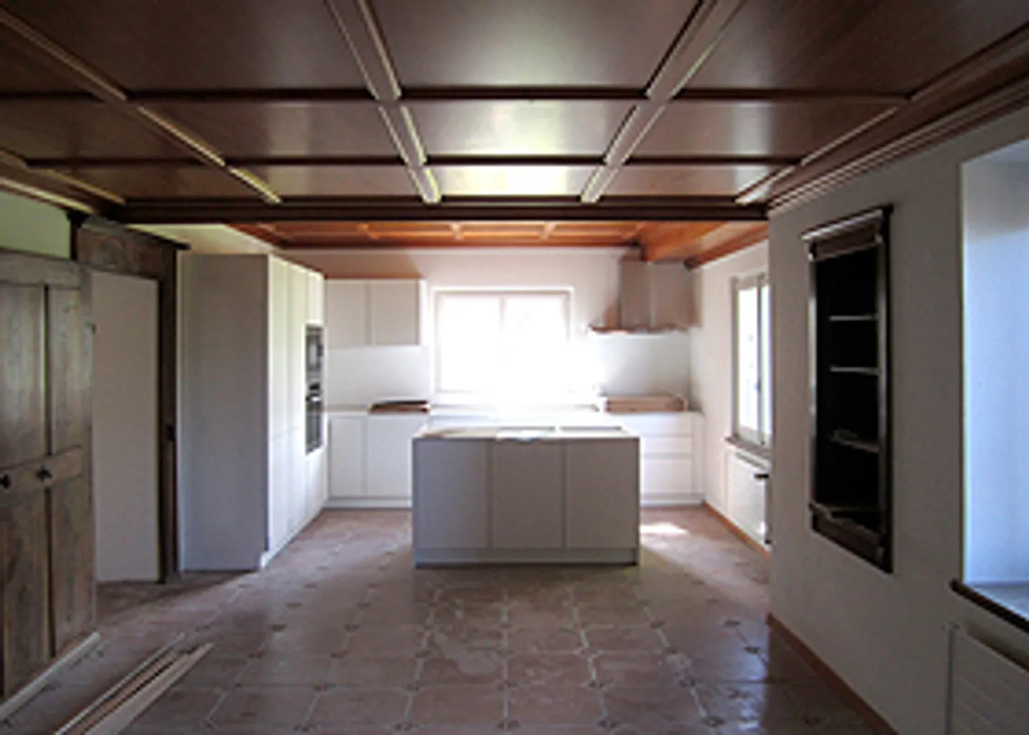 MAGNIFIQUE MAISON DE VIGNERON DANS UN EMPLACEMENT CALME - Photo 3 sur 25
