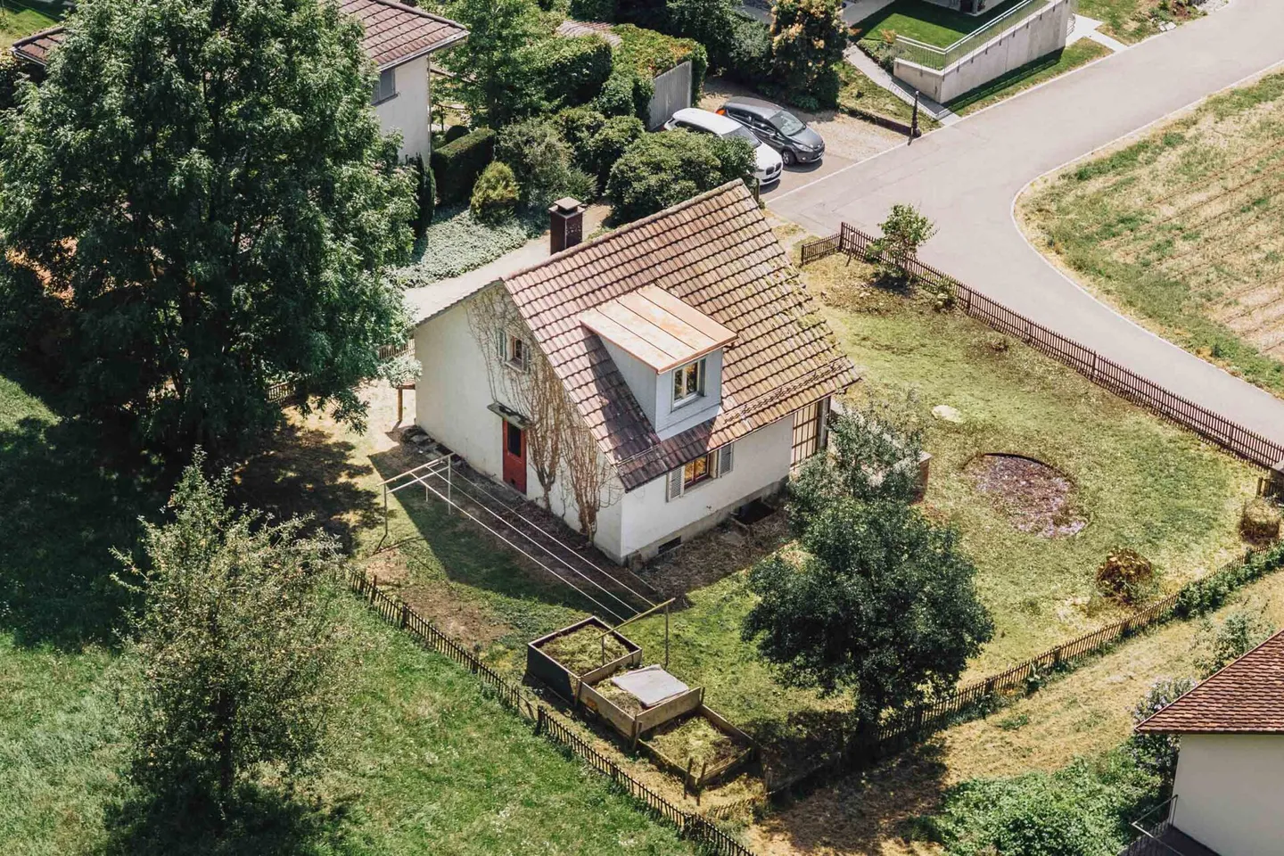 Single-family house in a rural location - Photo 4 of 14