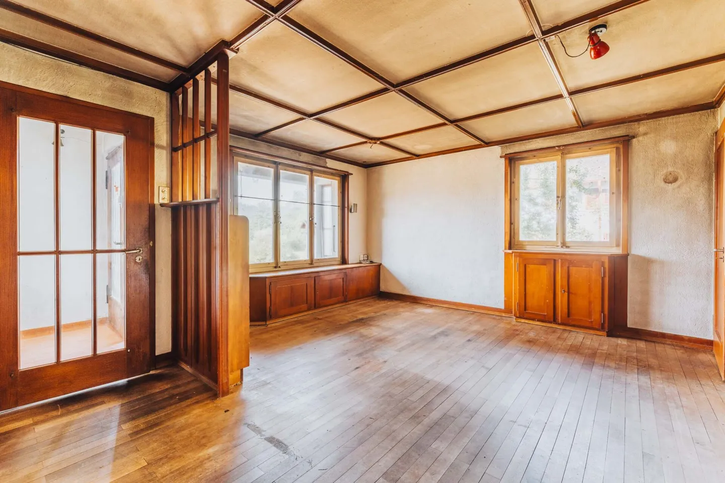 Single-family house in a rural location - Photo 7 of 14