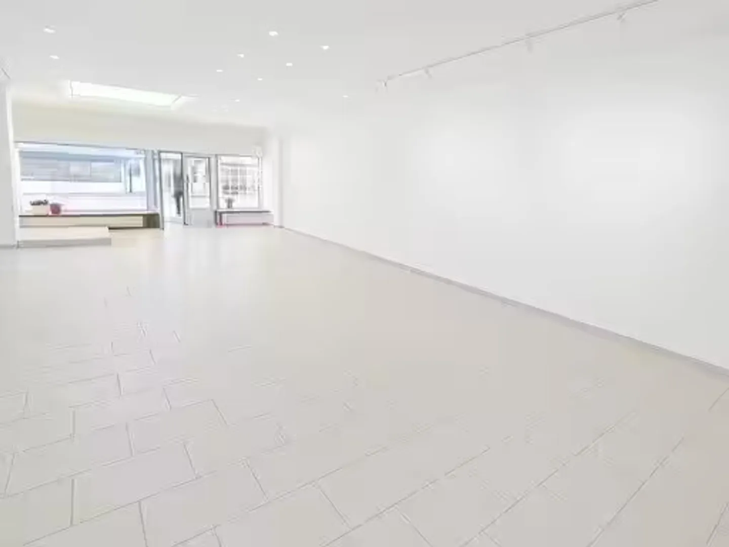 Anpassbarer Gewerberaum - Foto 1 von 3