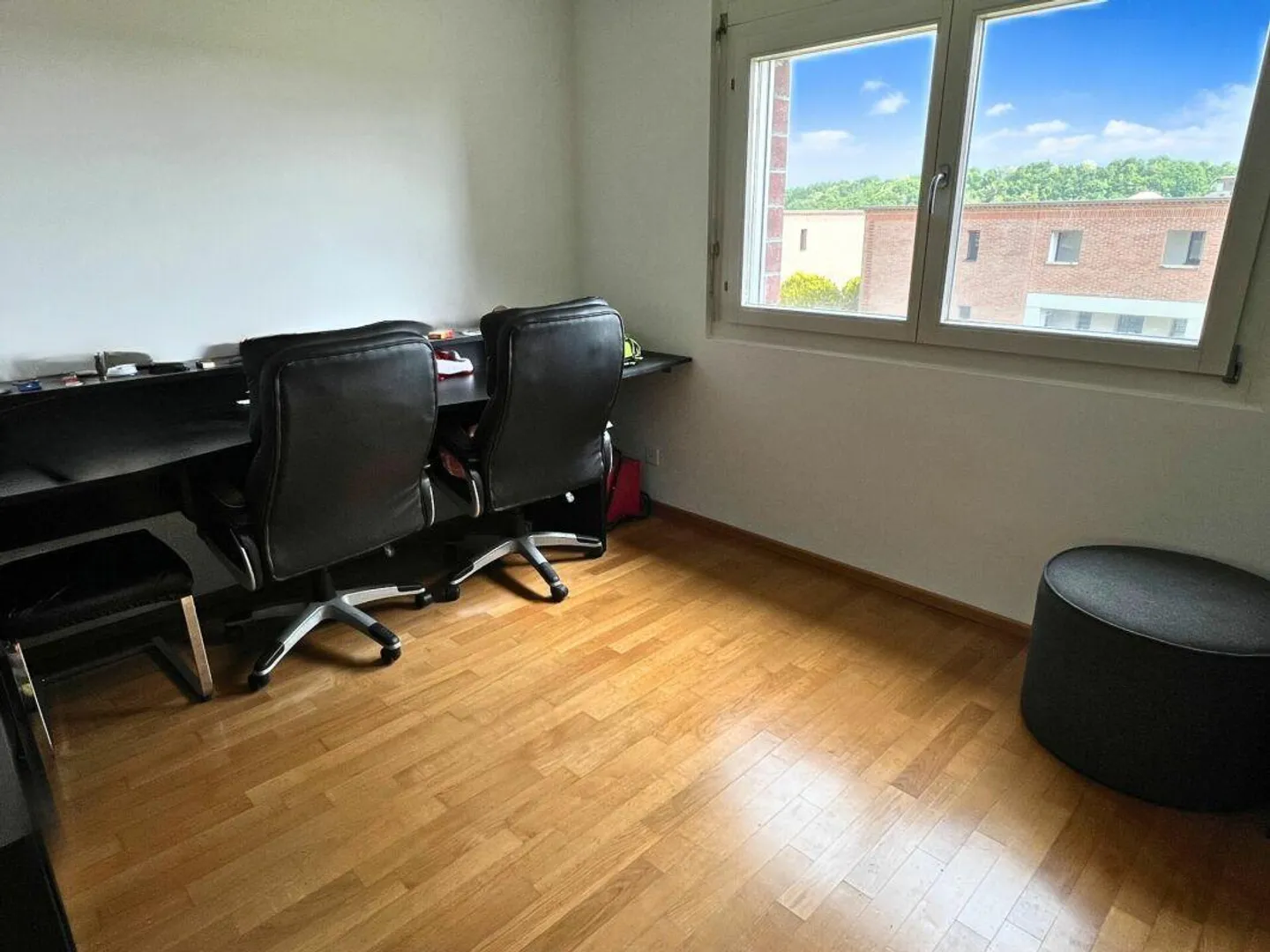 Casa unifamiliare moderna con terrazza e giardino privato - Foto 7 di 12