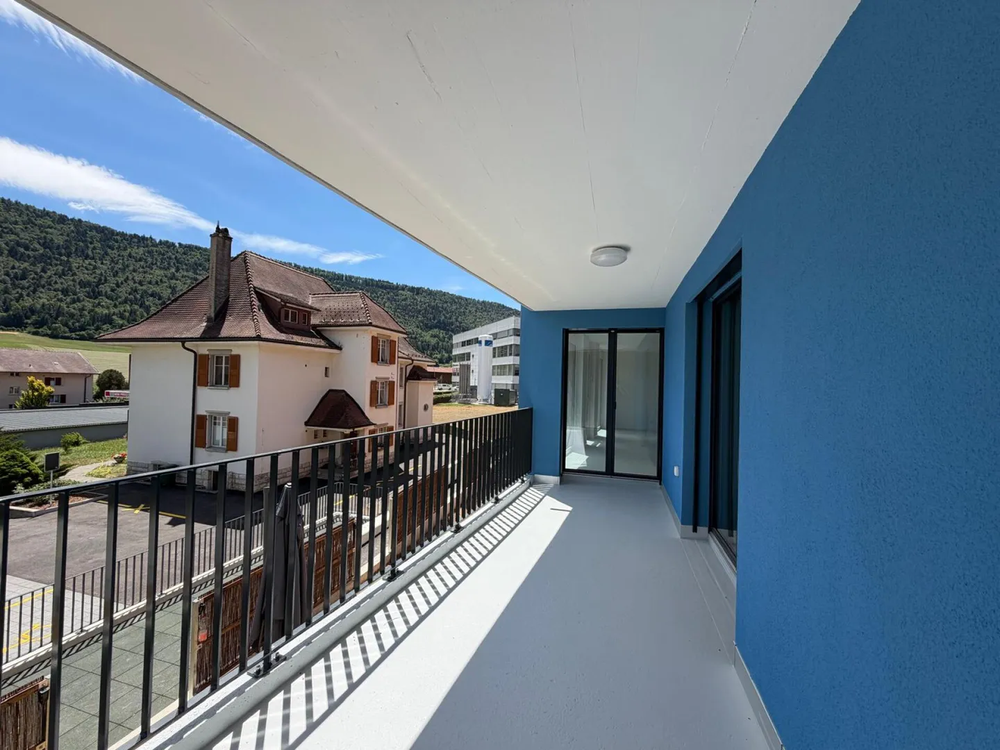 Villeret, bellissimo appartamento di 3,5 stanze al 2° piano con terrazza e ascensore - Foto 6 di 13