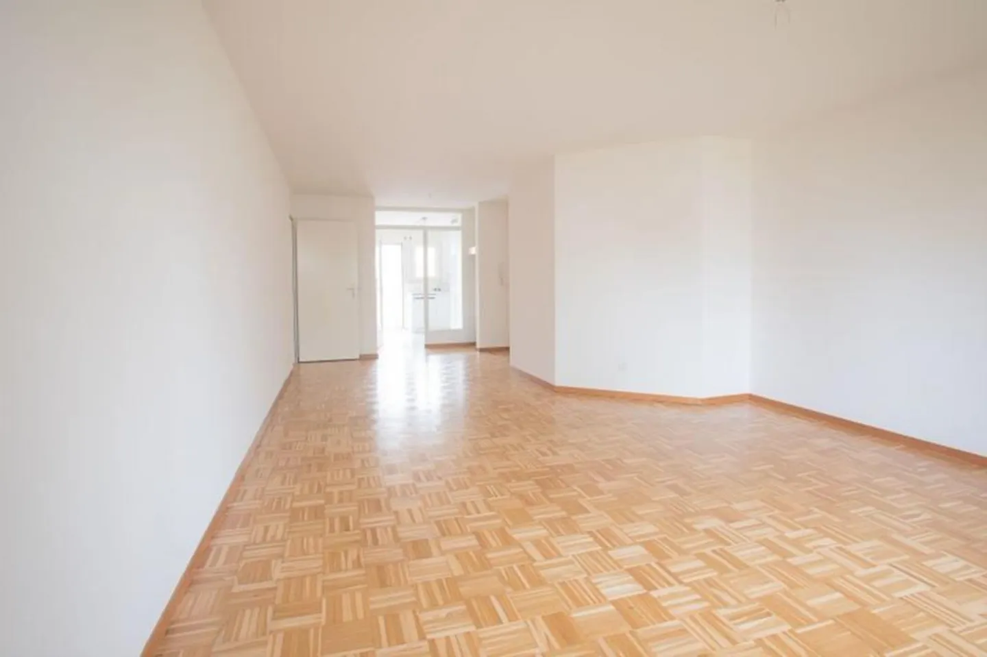 Geräumige Wohnung an der Birs - Foto 5 von 9