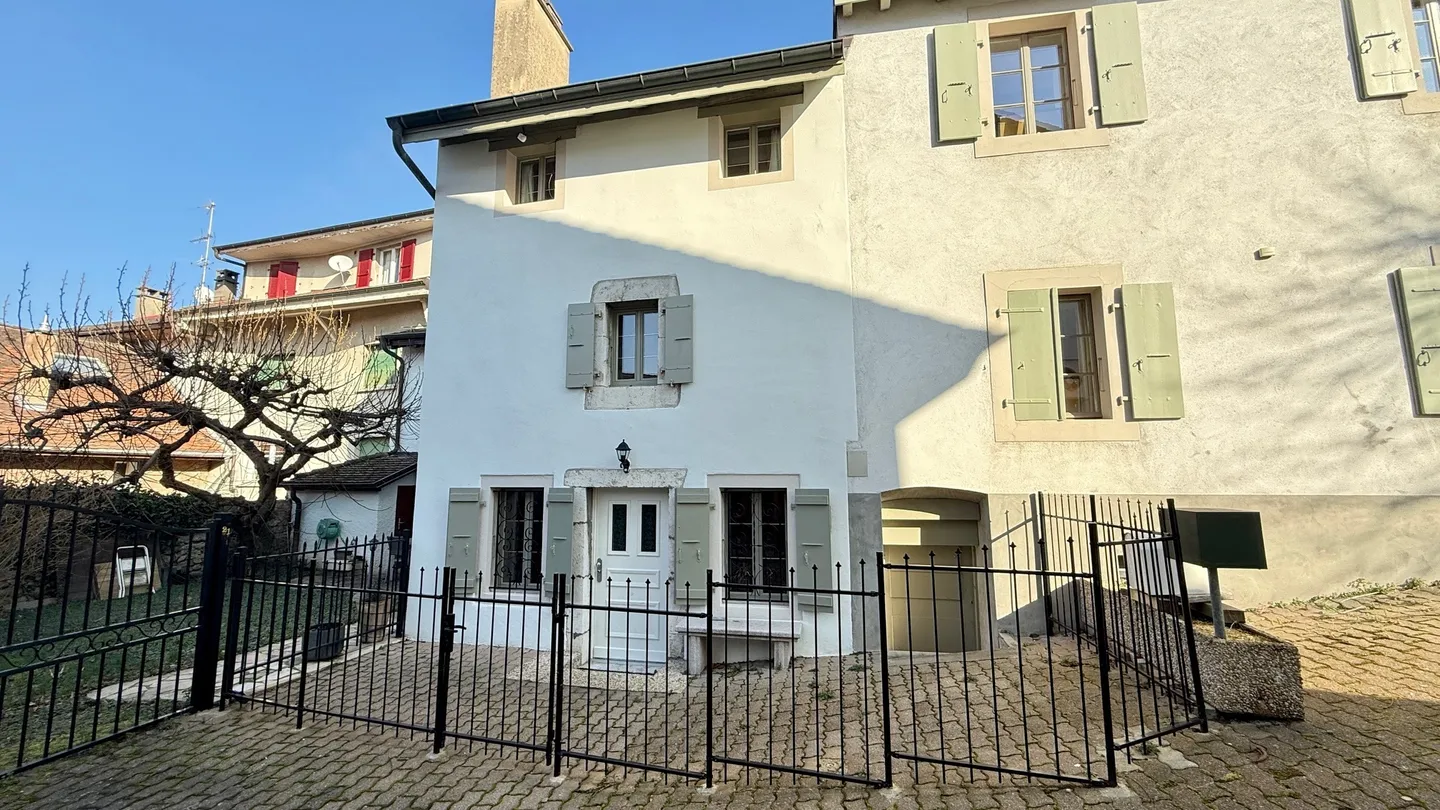 CASATAX nicht verhandelbar - Vollständig renoviertes Dorfhaus. - Foto 1 von 5