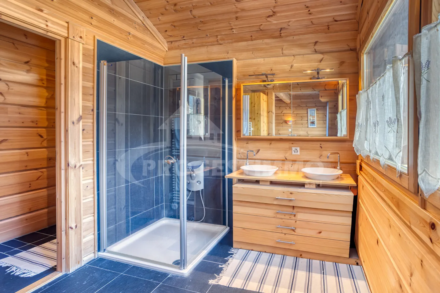 Traumhafter Chalet mit Bauparzelle - Foto 7 von 15