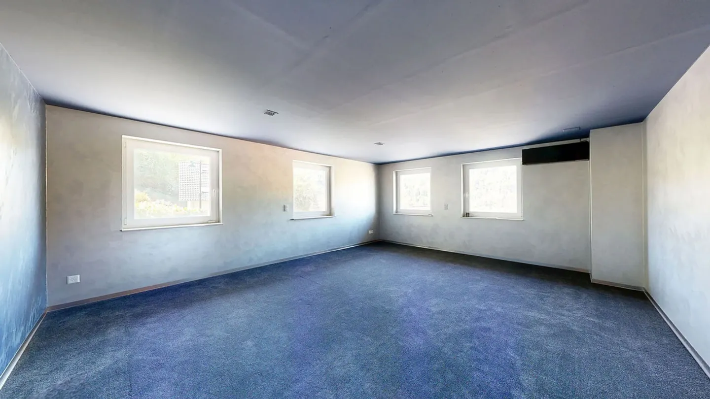 Maison individuelle moderne de 6,5 pièces avec ascenseur et double garage - Photo 13 sur 27