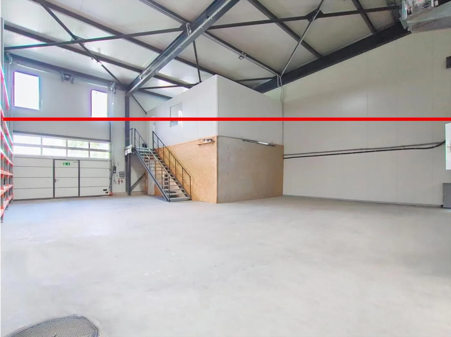 Sion, several commercial spaces with freight elevator for rent - Photo 7 of 8