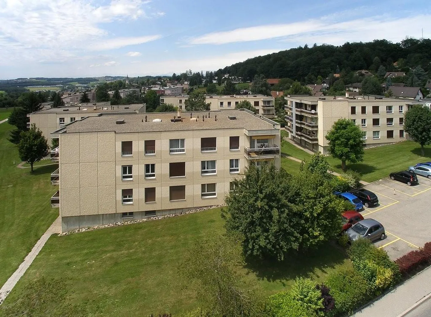 Parking spaces Chemin du Verger 2-16 - Photo 2 of 2