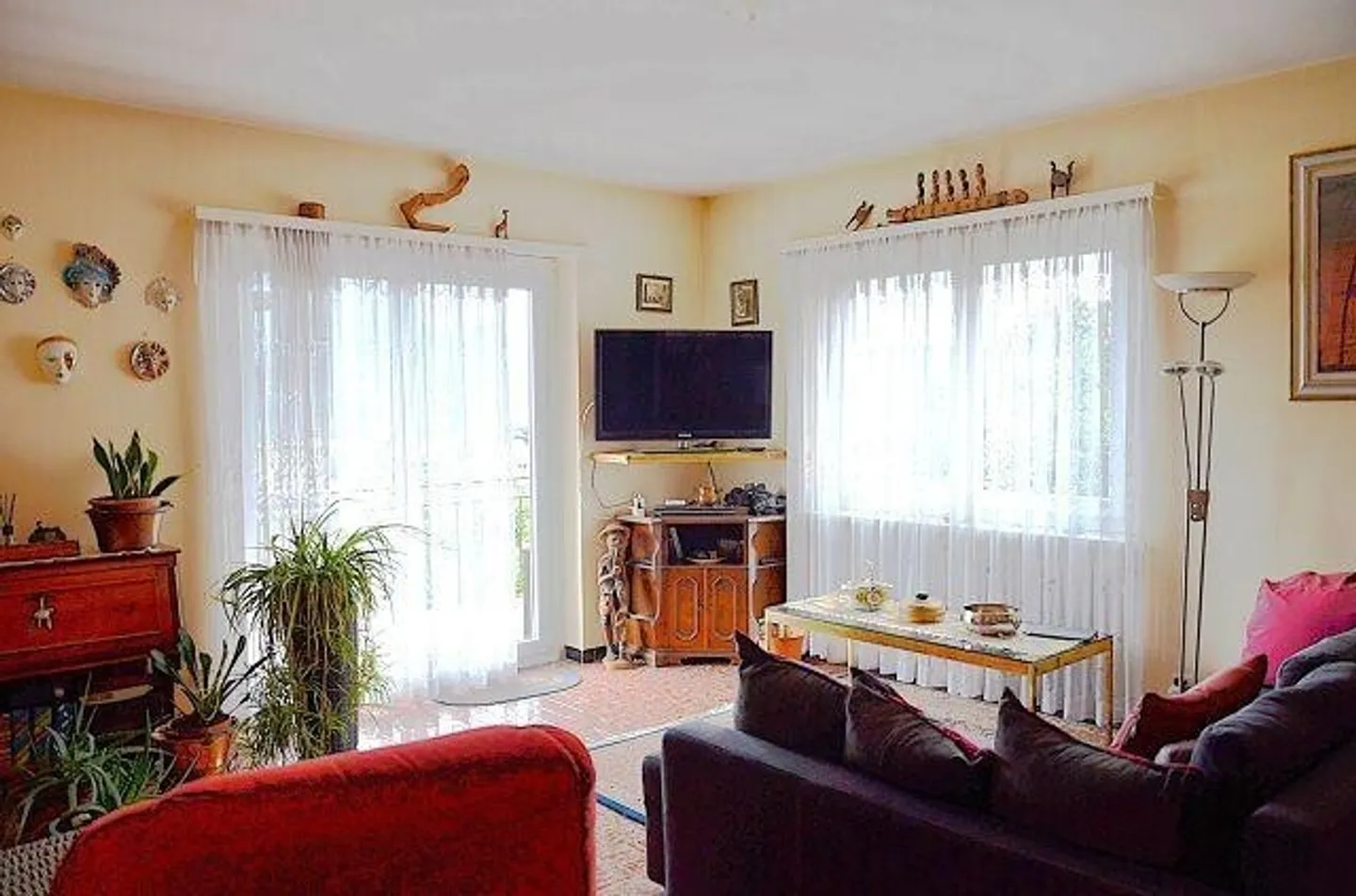 Charming Chalet with Lake View - Photo 4 of 13