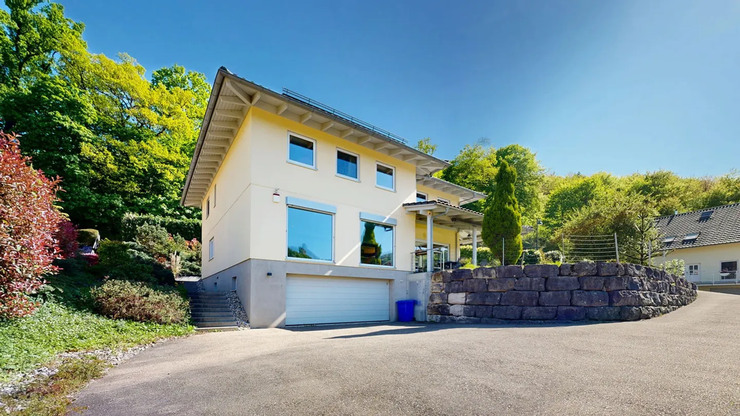 Maison individuelle moderne de 6,5 pièces avec ascenseur et double garage - Photo 26 sur 27