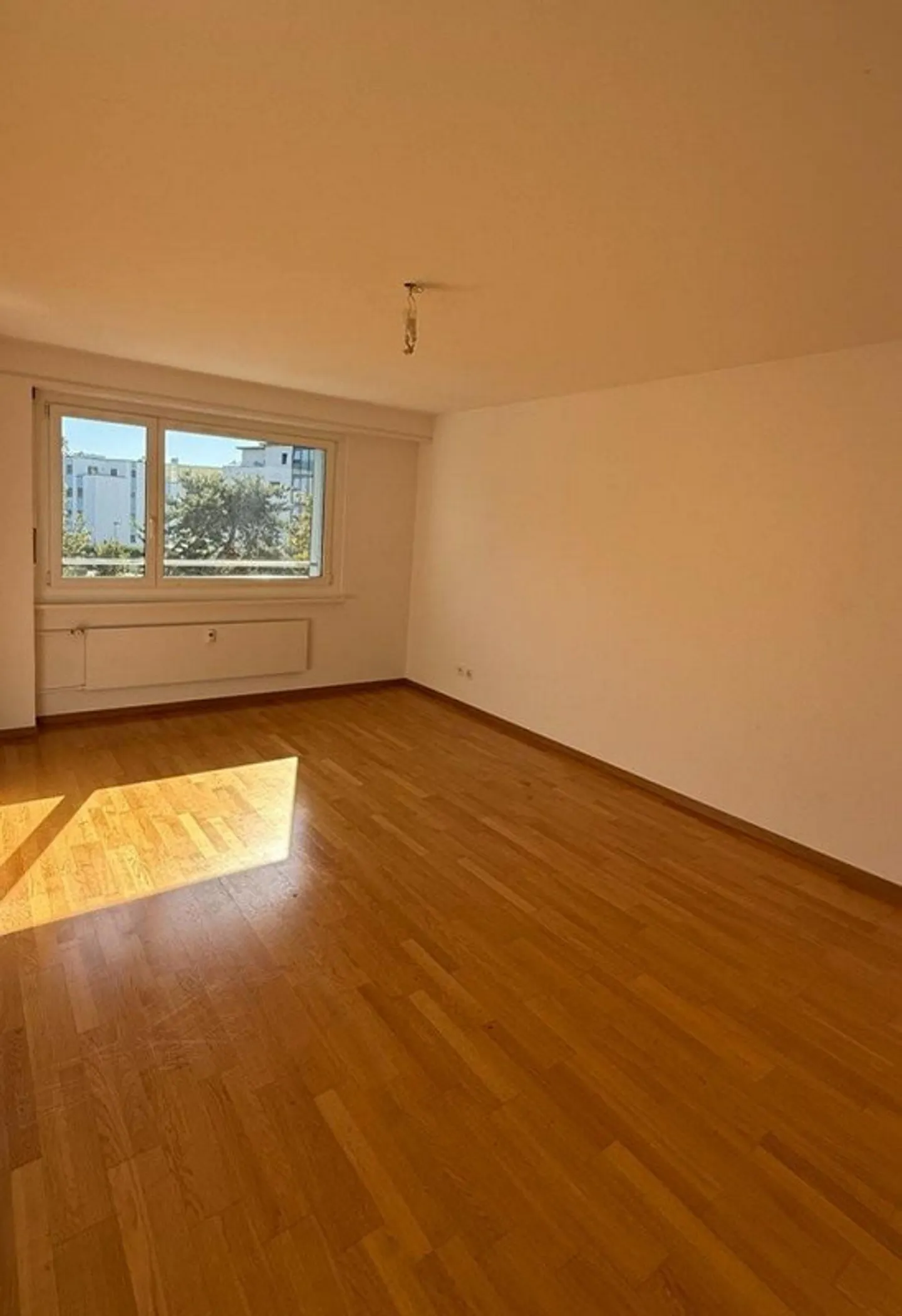 3 1/2-room apartment, 2nd floor middle - Photo 6 of 11