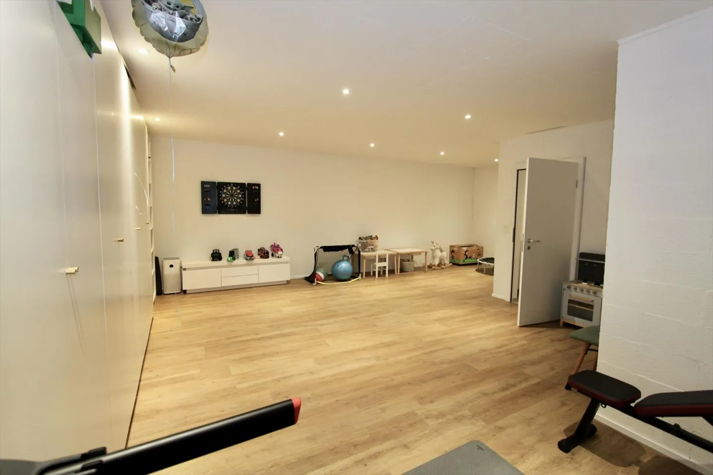 Semi-detached house for sale - Photo 12 of 13
