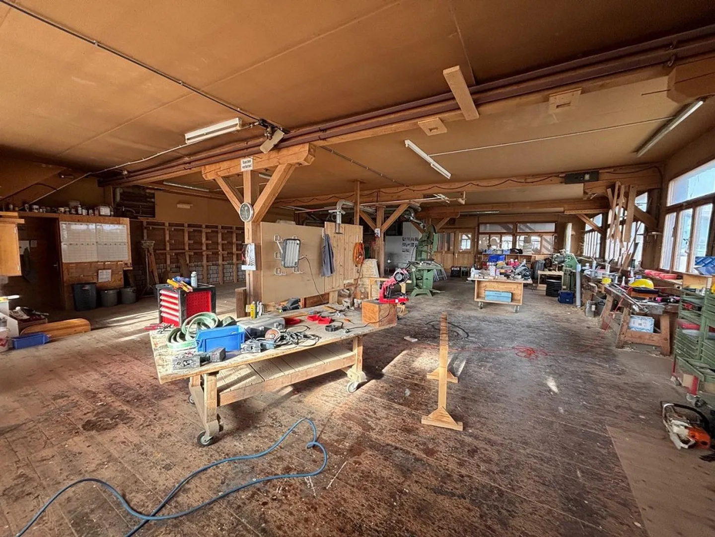 Vielseitige Gewerbefläche - Foto 5 von 10